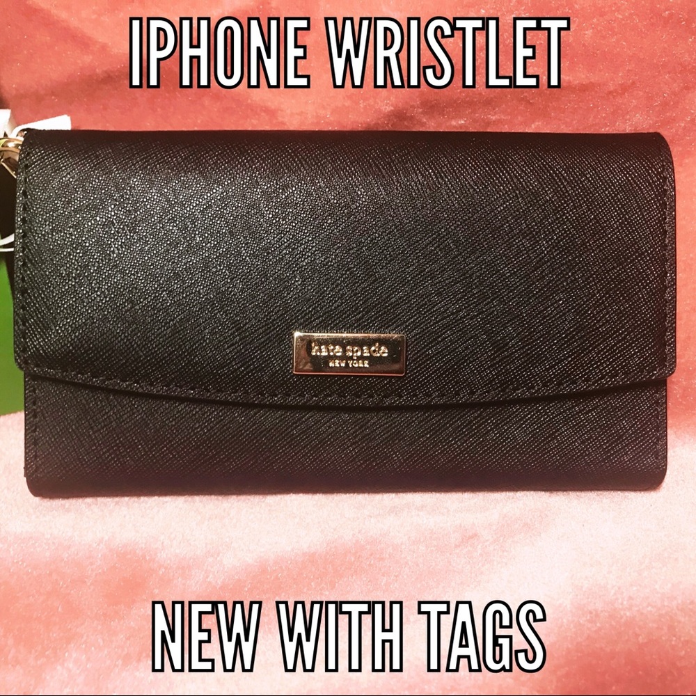 NWT kate spade wristlet (fits iPhone)